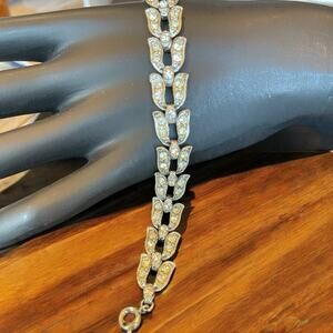Vintage Art Deco Style Rhinestone Laurel Leaf Bracelet 7” Rhodium Plate Retro